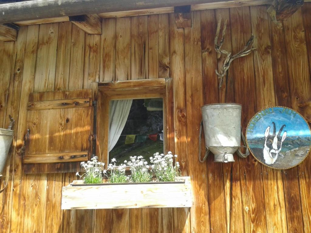 Landhaus Alpenjaeger Hainzenberg Exterior photo